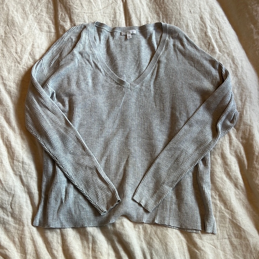 Grey deep v-neck ribbed long sleeve